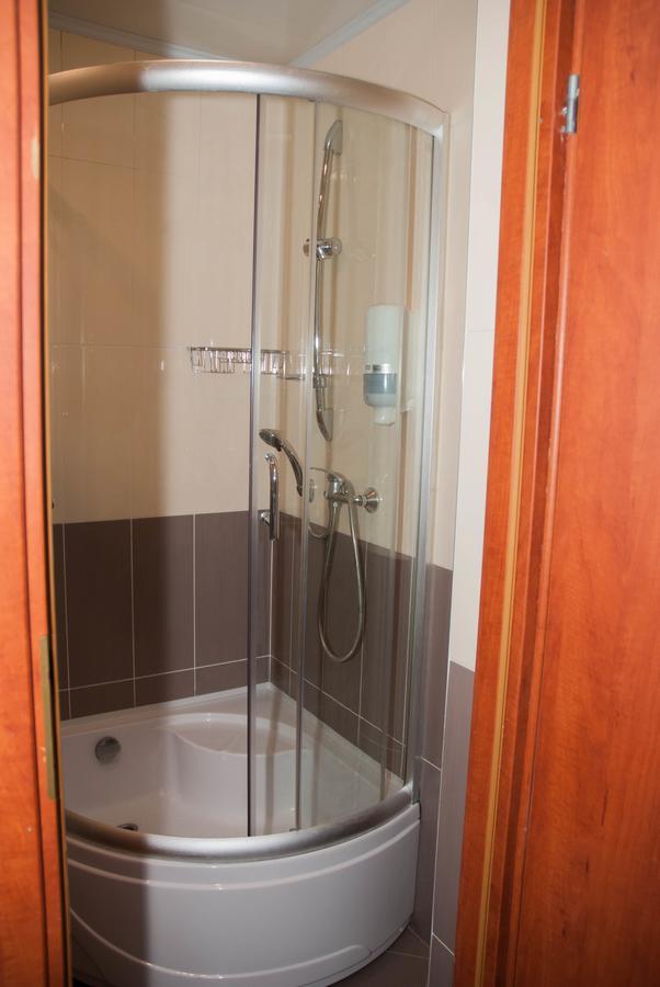 Bazar Apartment Chişinǎu Buitenkant foto
